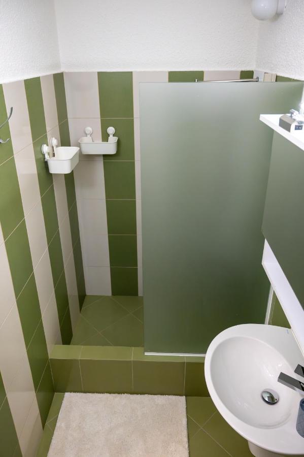 Colorful Studio With Balcony - Free Parking Apartment София Екстериор снимка