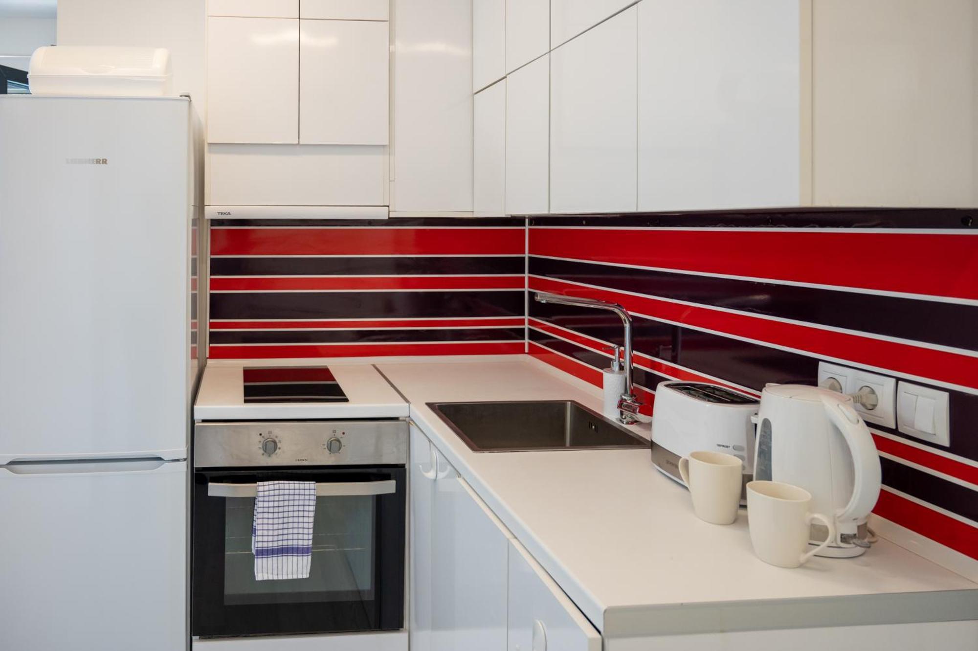 Colorful Studio With Balcony - Free Parking Apartment София Екстериор снимка